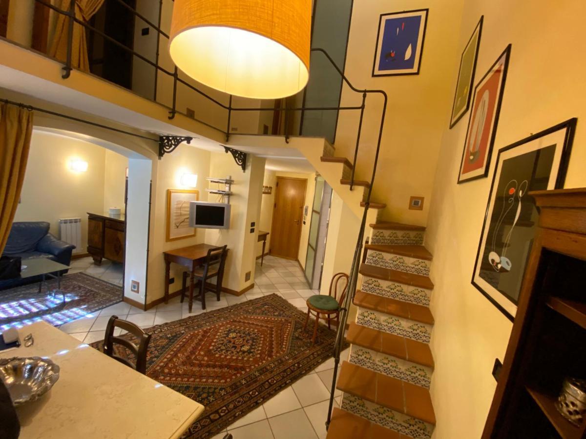 Voile Rouge Apartment Palermo Exterior photo