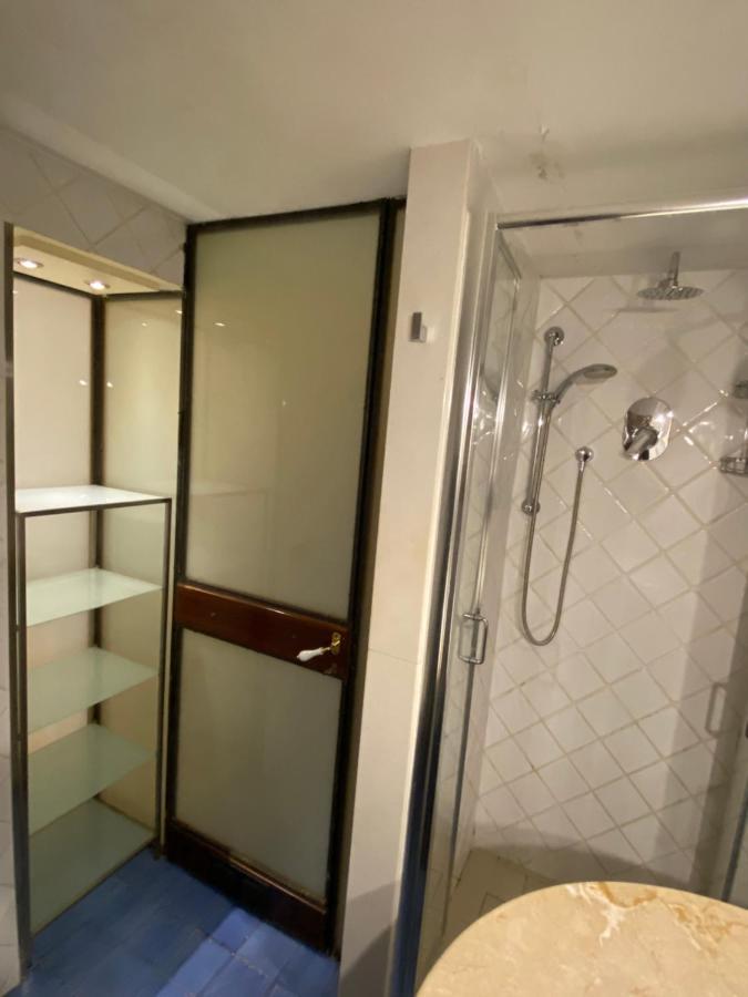 Voile Rouge Apartment Palermo Exterior photo