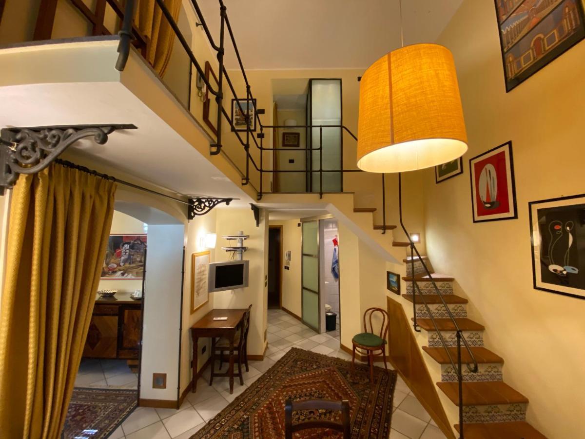 Voile Rouge Apartment Palermo Exterior photo