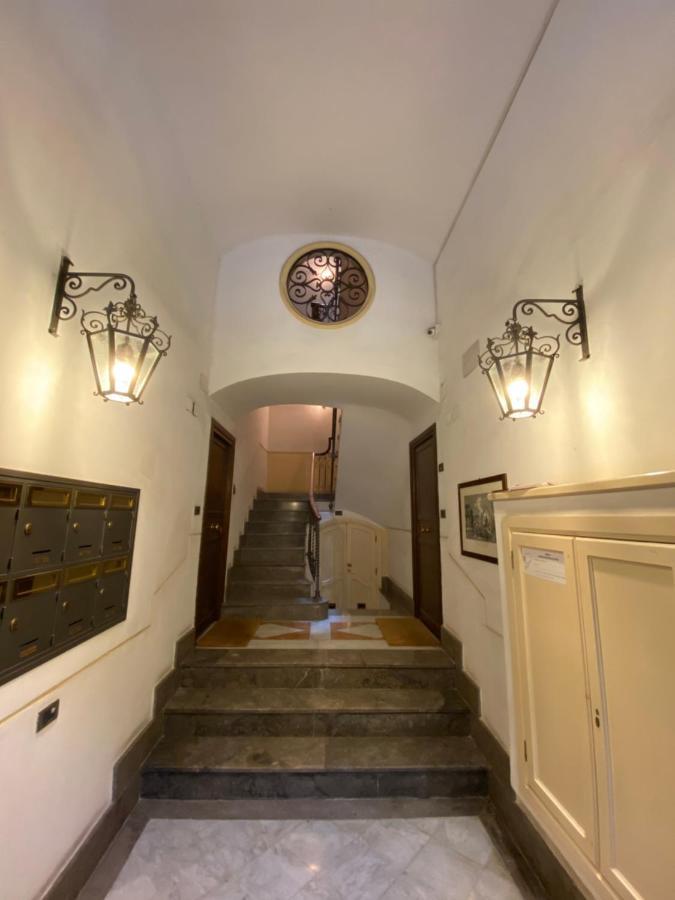 Voile Rouge Apartment Palermo Exterior photo