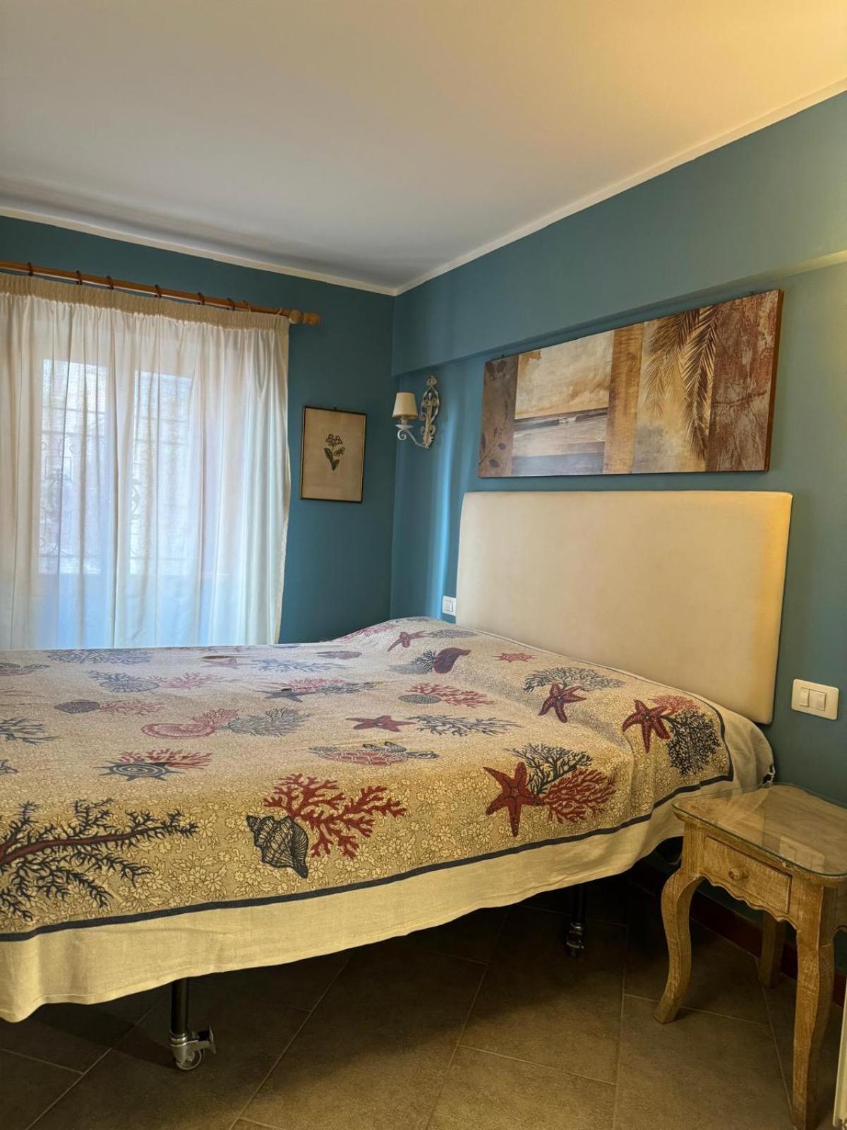 Voile Rouge Apartment Palermo Exterior photo